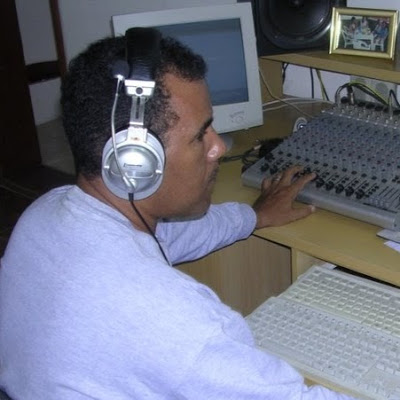 jcerqueirafranco7@hotmail.com